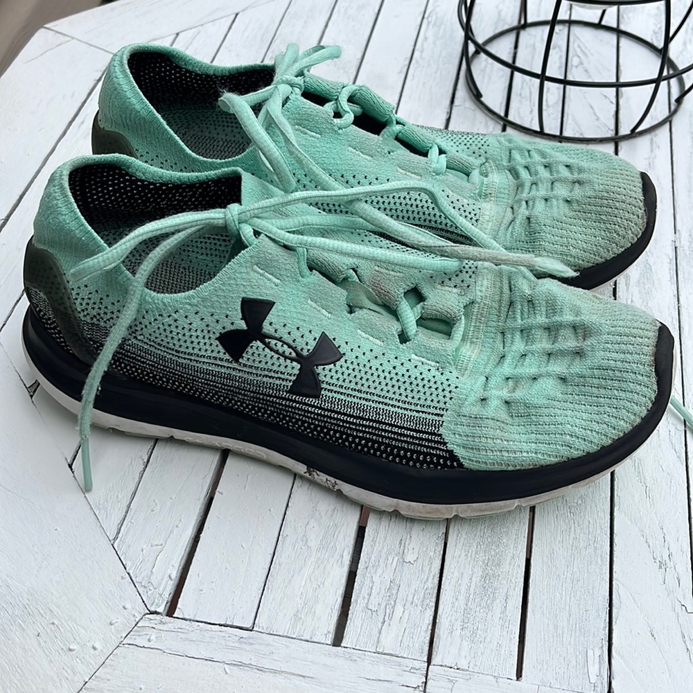 Women’s under armour sneakers